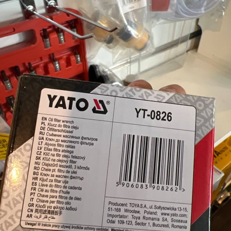 Clé pour filtre à huile Yato YT-0826