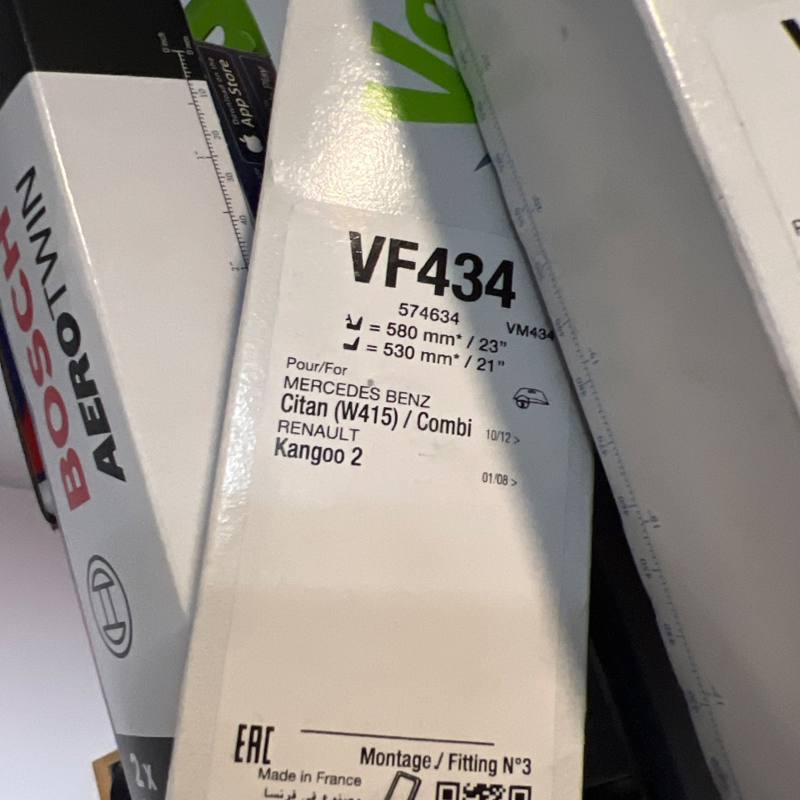 Kit balais d'essuie-glace avant Valeo VF434