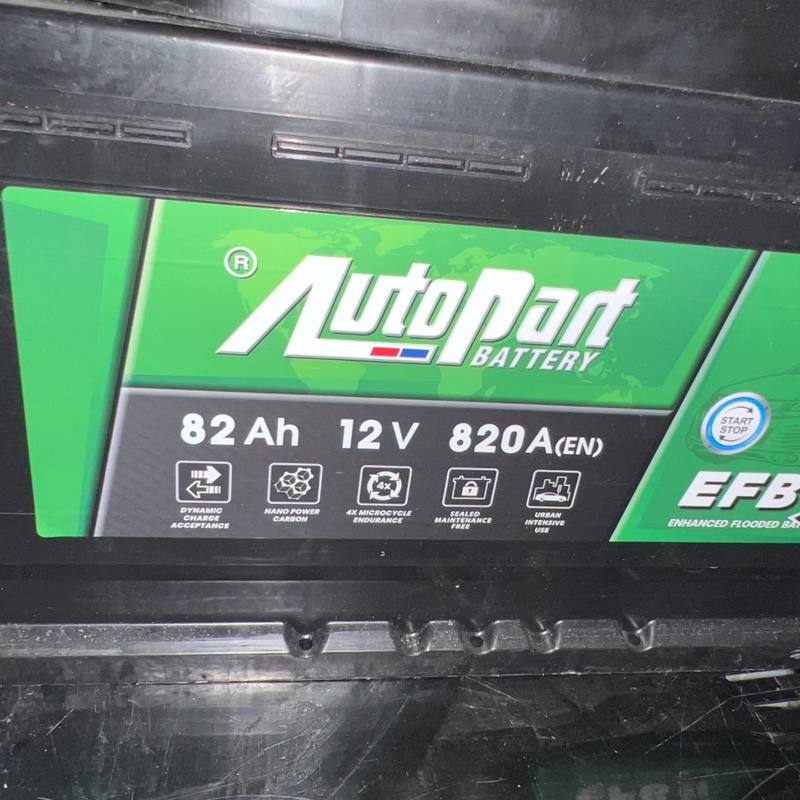 Batterie de démarrage EFB Start-Stop 12 V 82 Ah 820 A Autopart